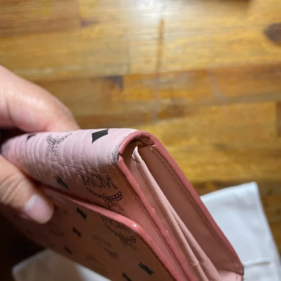 MCM Black and Pink Wallet - Picture 11 of 15